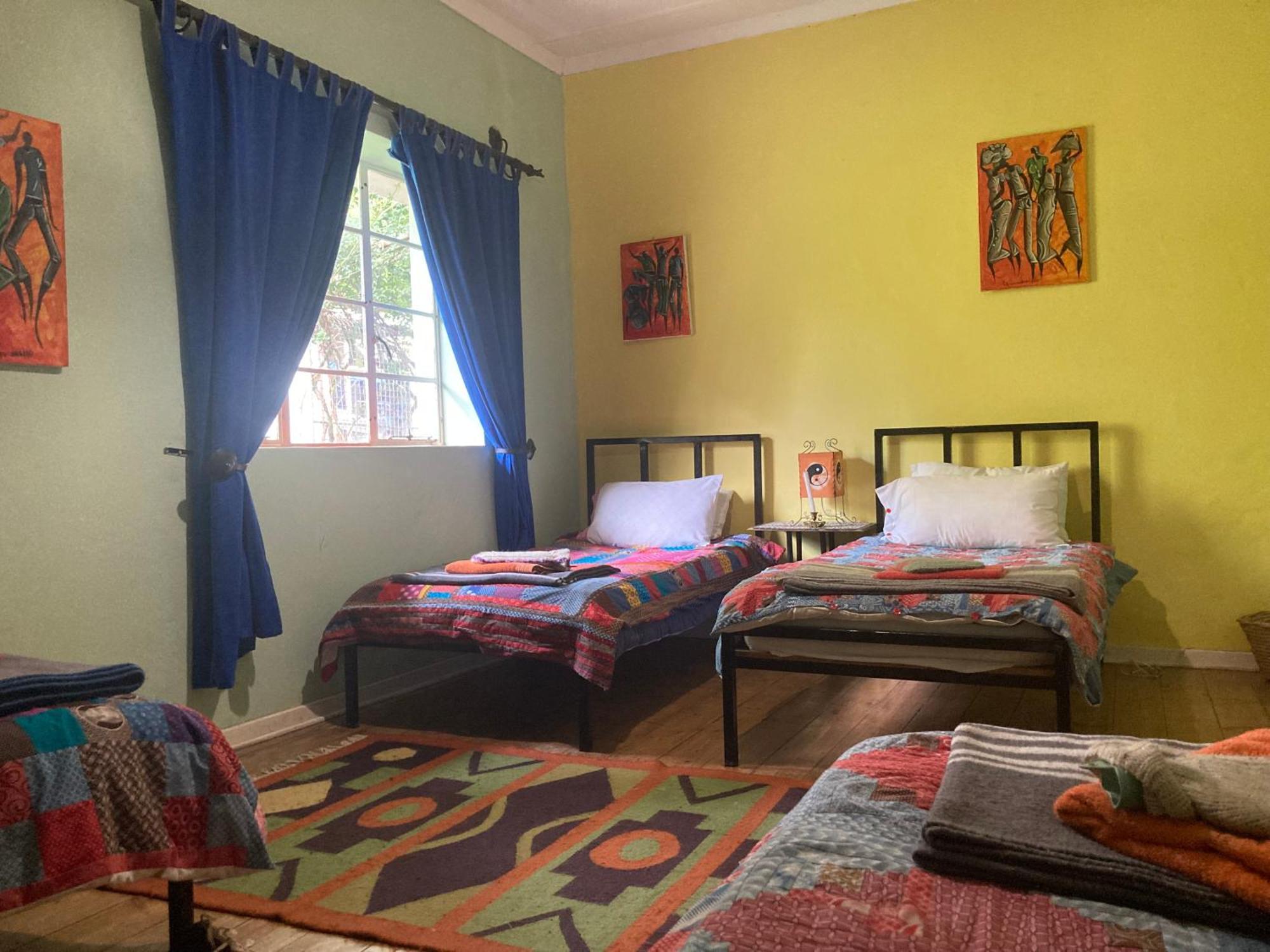 Karma Backpackers Hostel Kestell Buitenkant foto